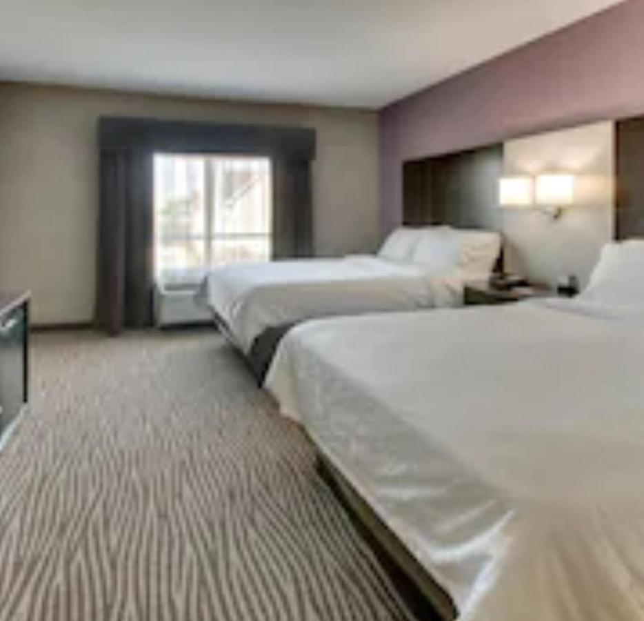 Holiday Inn Express & Suites Cheektowaga North East By Ihg Ngoại thất bức ảnh