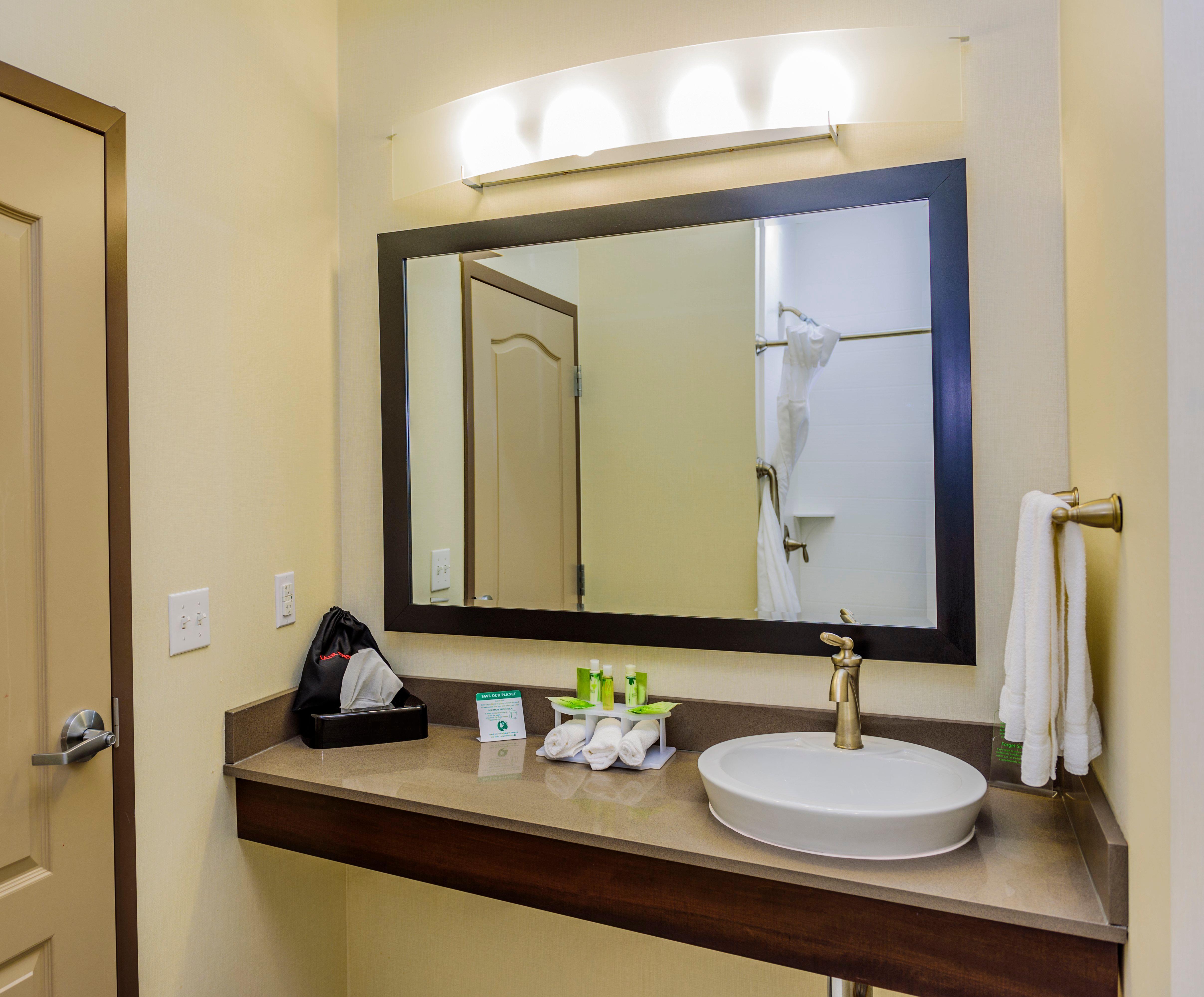Holiday Inn Express & Suites Cheektowaga North East By Ihg Ngoại thất bức ảnh