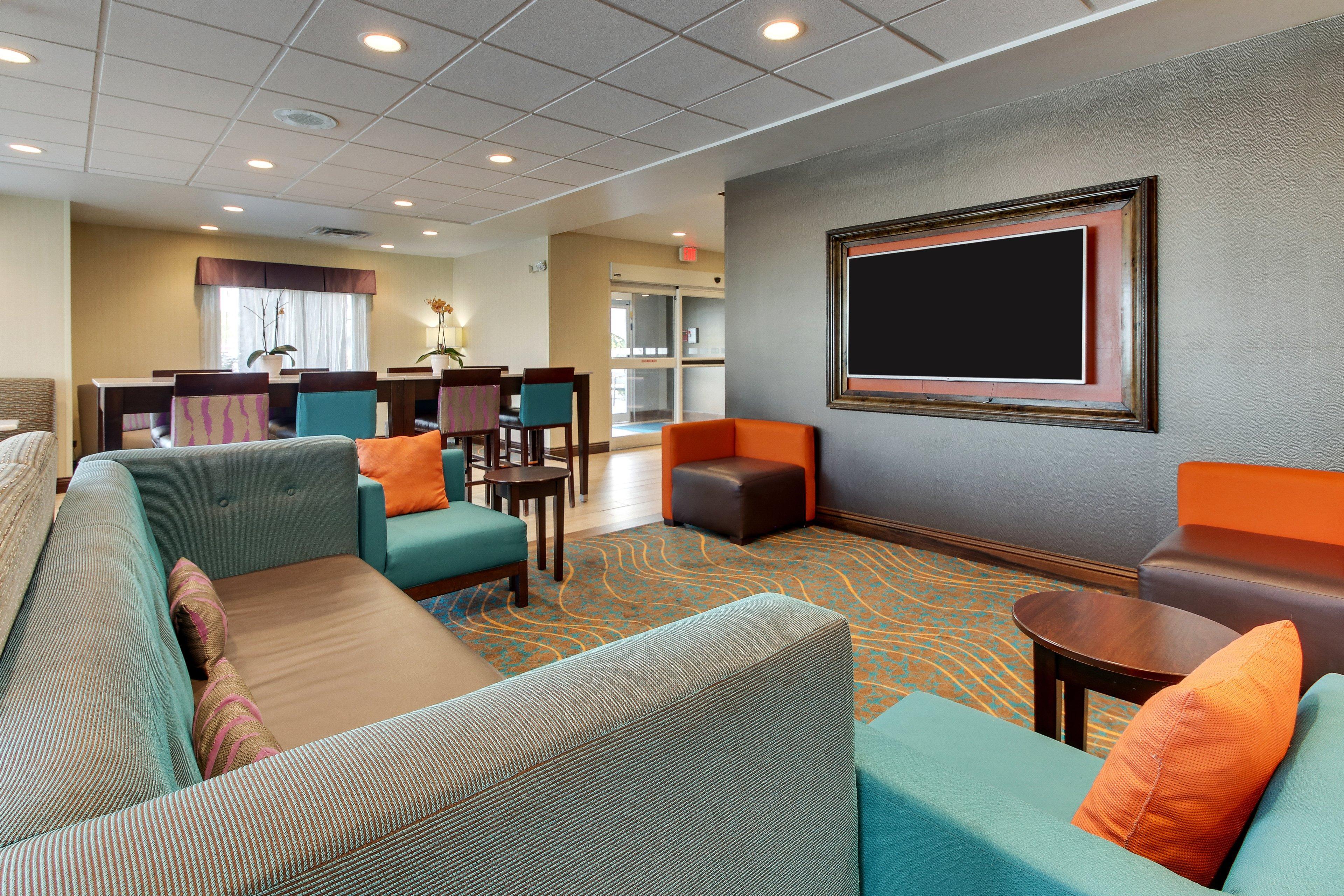 Holiday Inn Express & Suites Cheektowaga North East By Ihg Ngoại thất bức ảnh