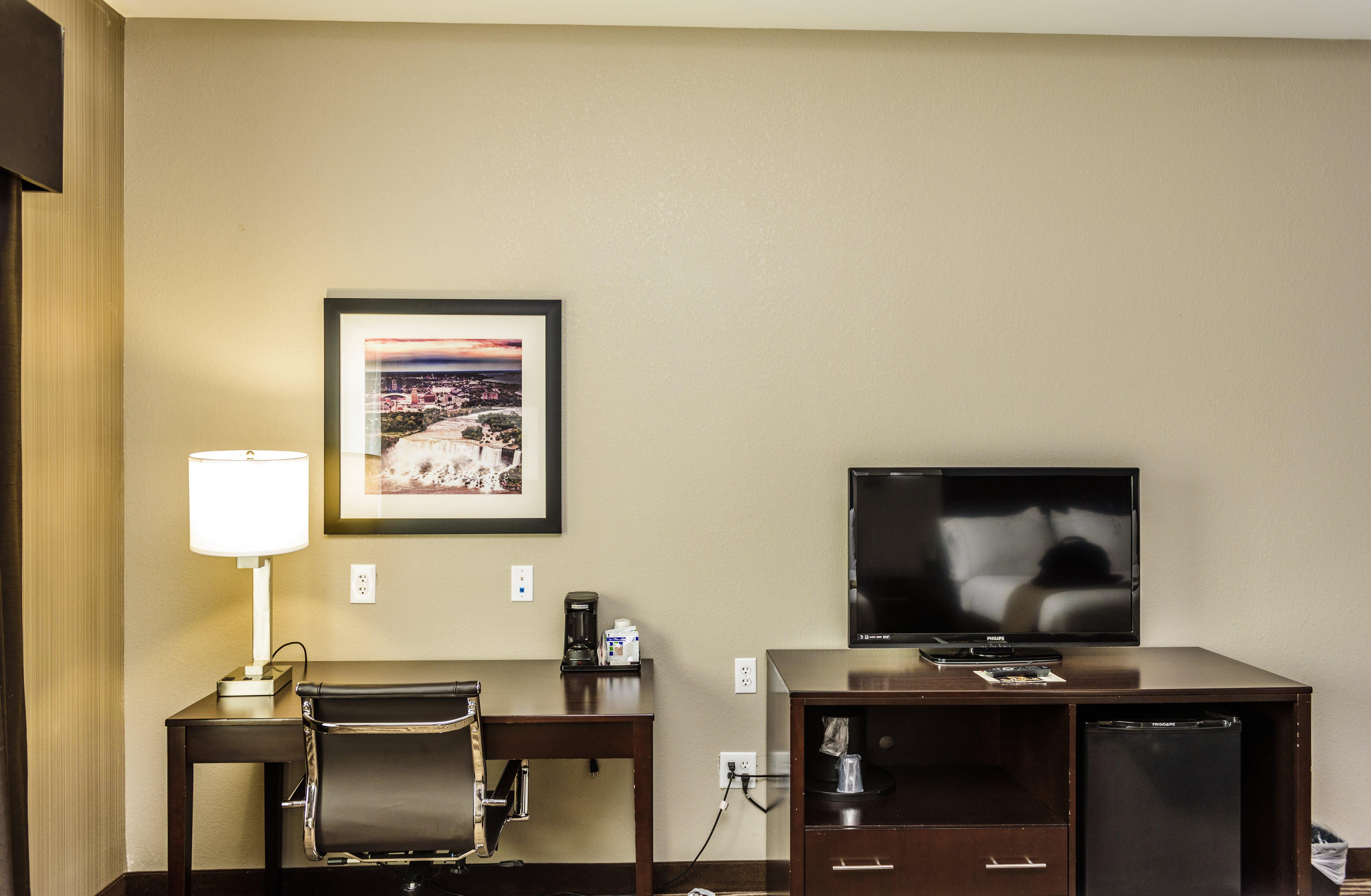 Holiday Inn Express & Suites Cheektowaga North East By Ihg Ngoại thất bức ảnh
