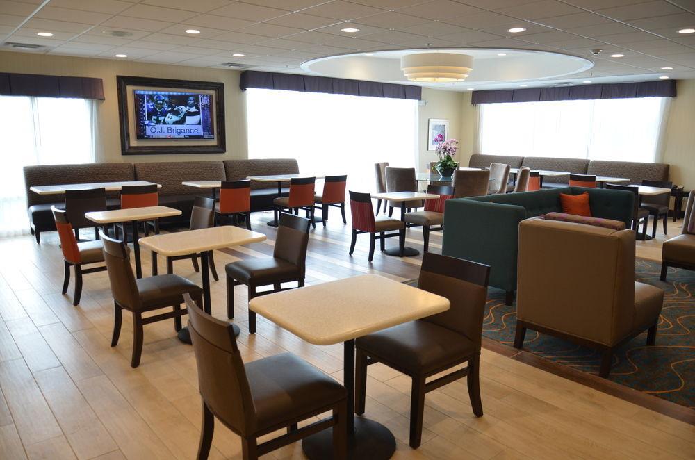 Holiday Inn Express & Suites Cheektowaga North East By Ihg Ngoại thất bức ảnh