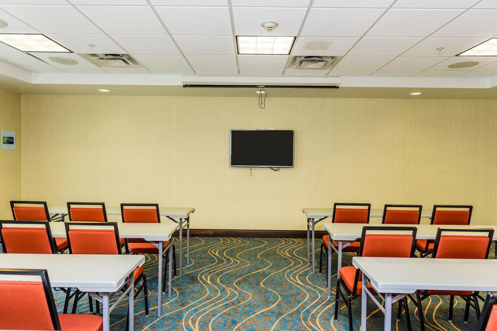 Holiday Inn Express & Suites Cheektowaga North East By Ihg Ngoại thất bức ảnh